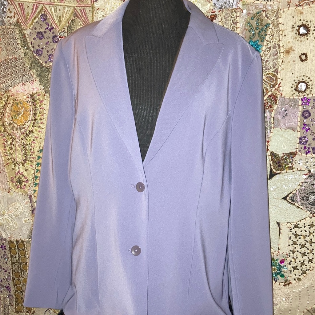 Caslon Lavender 100% Polyester 2 Button Lined Jacket